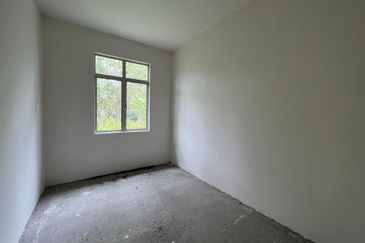 Corner Lot Springdale Bungalow at Bandar Tasik Senangin Lenggeng 