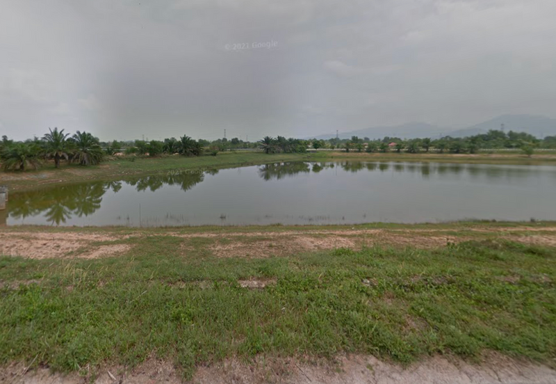 Corner Lot Springdale Bungalow at Bandar Tasik Senangin Lenggeng 