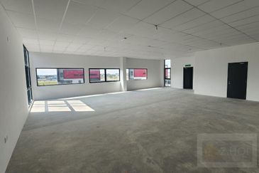 Gateway 16, Bandar Bukit Raja