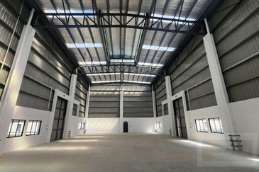 Gateway 16, Bandar Bukit Raja