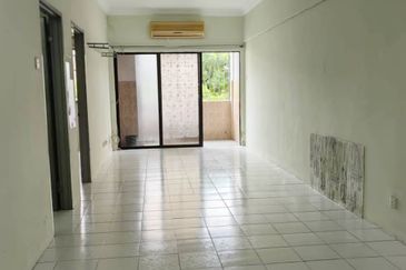 Vista Bayu Apartment, Taman Bayu Perdana