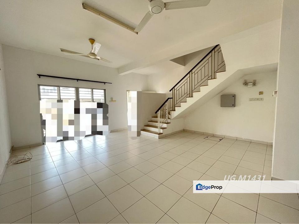 Saron Bandar Bukit Raja Double Storey House Basic Unit, Selangor, Klang