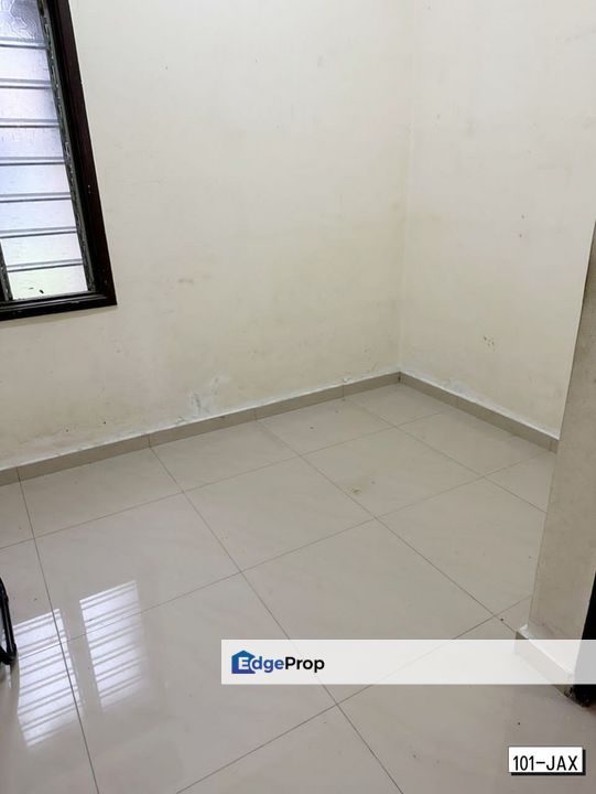 Bandar Puteri Pending Klang Double Storey House For Sale, Selangor, Klang