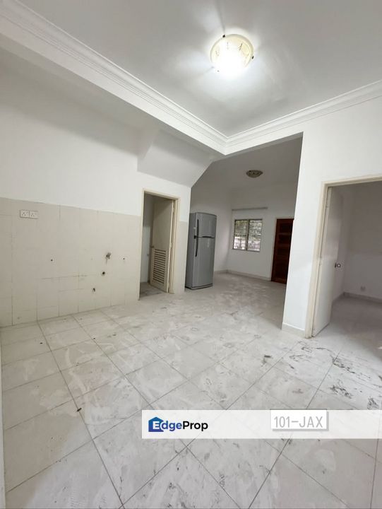 Taman Aman Perdana Klang Double Storey Semi D House For sale, Selangor, Klang