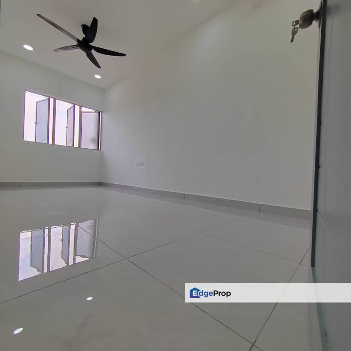 Taman Klang Utama,Klang Double Storey House Fully Renovation For Sale, Selangor, Klang