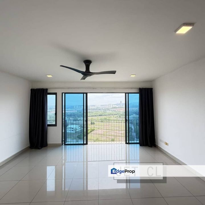 Trefoil Setia Alam Partially Furniture Studio For Rent, Selangor, Setia Alam/Alam Nusantara