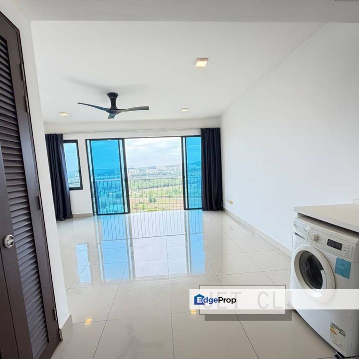 Trefoil Setia Alam Partially Furniture Studio For Rent, Selangor, Setia Alam/Alam Nusantara