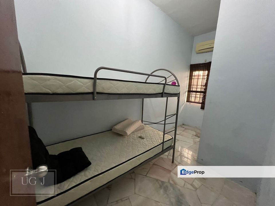 Taman Sungai Jati Klang Double Storey House Fully Furniture For Rent, Selangor, Klang