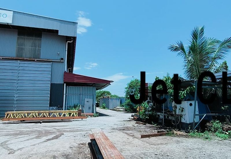 West Port, Pulau Indah