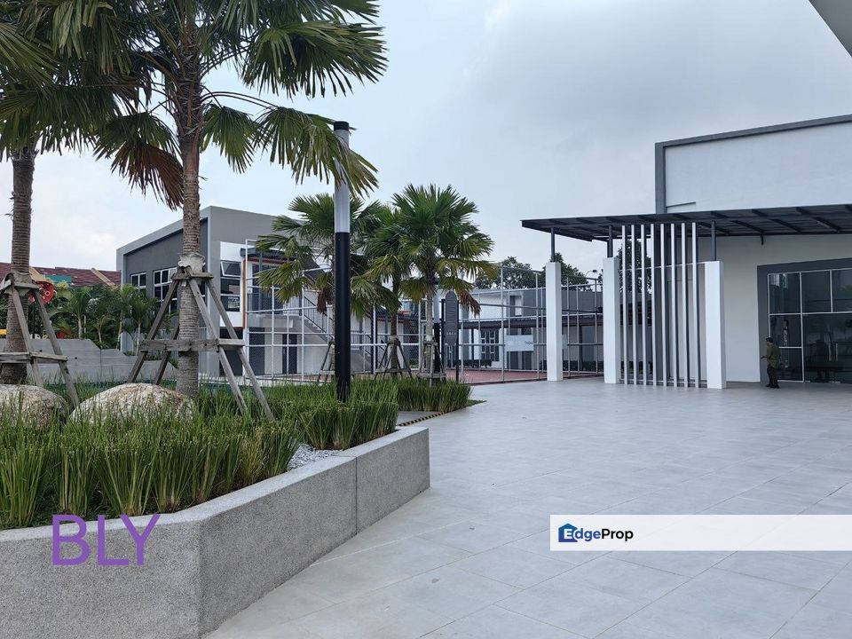 Adenia Apartment Brand New Basic Unit For Rent, Selangor, Klang