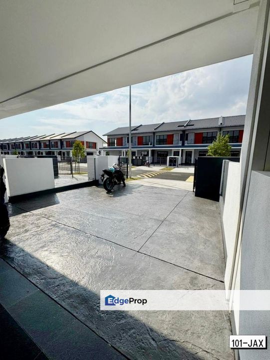 Casira 3 Bandar Bukit Raja Double Storey House For Sale, Selangor, Klang