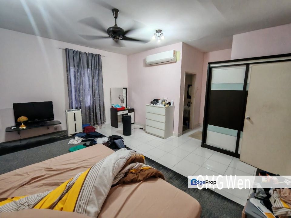 Aman Perdana Klang Double Storey Semi D house For Rent Partially Furniture, Selangor, Klang