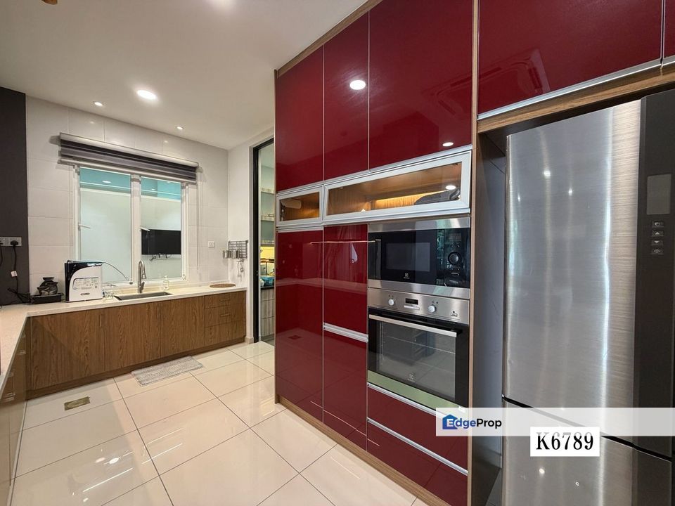 D'LAMAN GRENNVILLEDOUBLE STOREY SEMI D HOUSE FULLY RENOVATED FOR SALE, Selangor, Klang