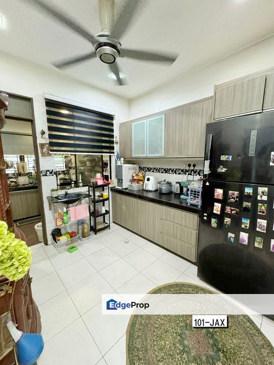 Gelang Bandar Puteri Klang, Double Storey End Lot House For Sale , Selangor, Klang