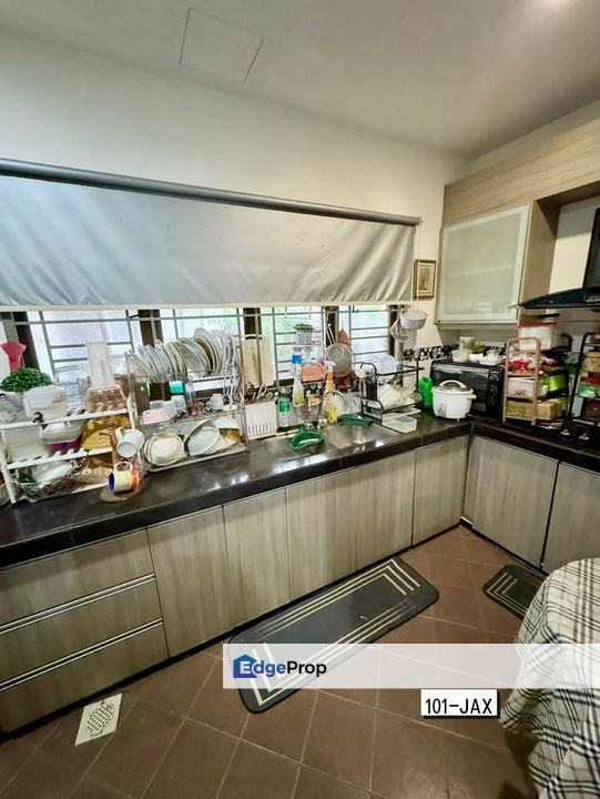 Gelang Bandar Puteri Klang, Double Storey End Lot House For Sale , Selangor, Klang