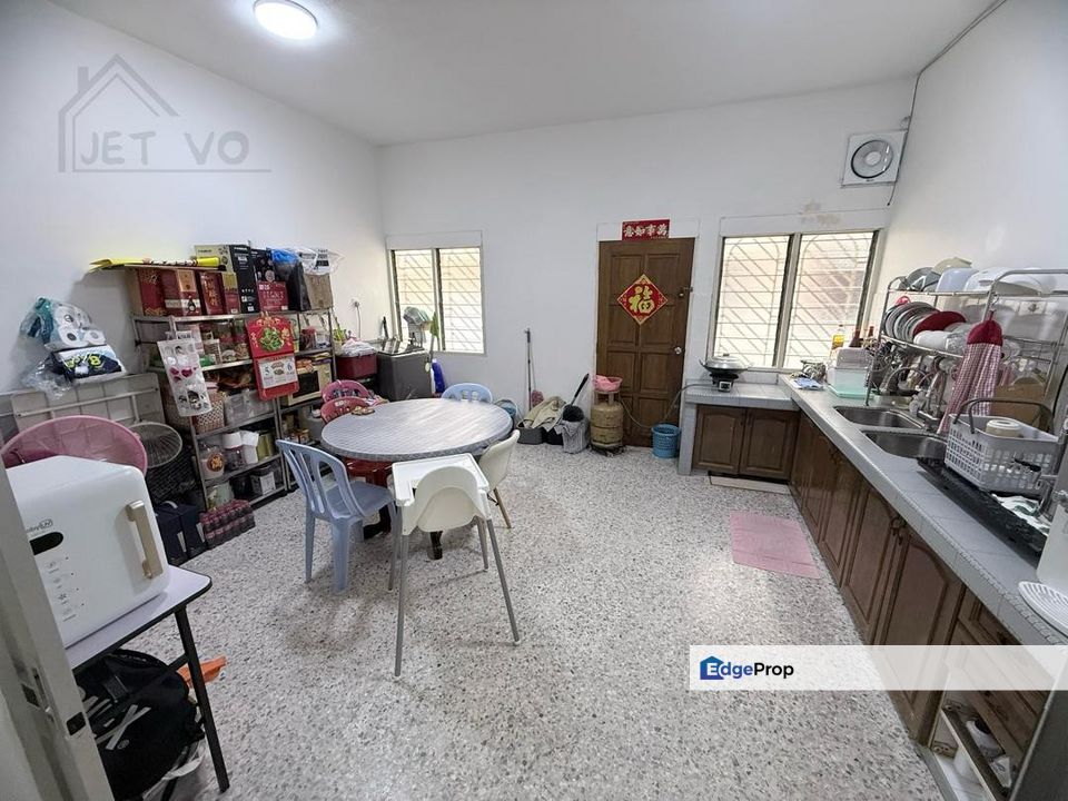 Taman klang utama ，klang Double storey House for sale with good condition, Selangor, Klang