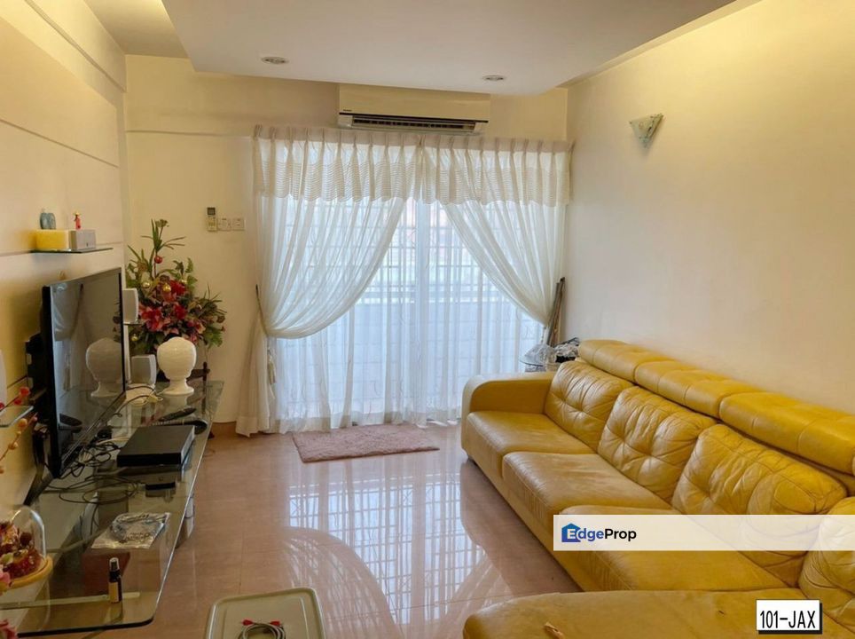 Pelangi Height Klang Nearby Centro Mall 1170Sqft Goog Condition House For Sale, Selangor, Klang