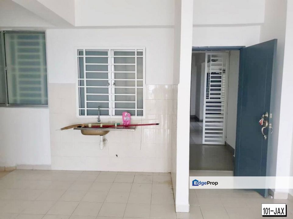 Palm Garden Apartment,Klang 900Sqff Good Condition For Sale, Selangor, Klang