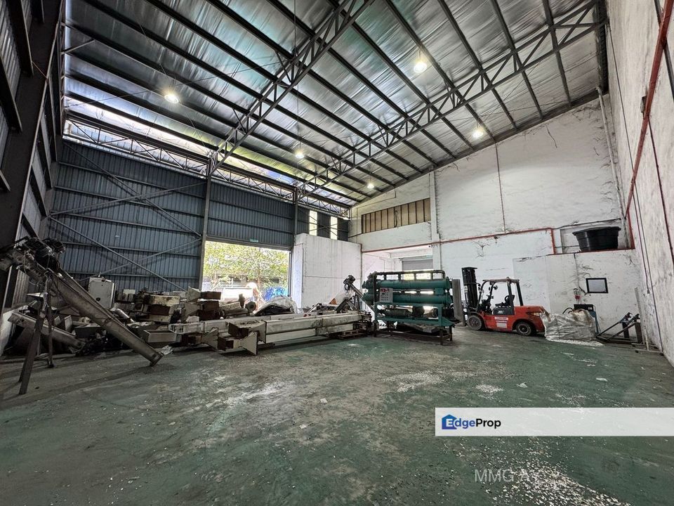 Gateway 16, Bandar Bukit Raja Factory/Warehouse for Sale in Bandar ...