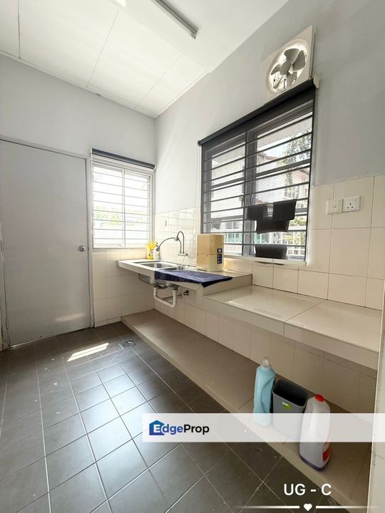 Setia Impian 8, Setia Alam Double Storey House Partially Furniture for rent, Selangor, Shah Alam