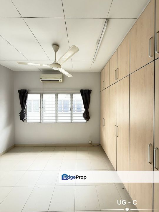Setia Impian 8, Setia Alam Double Storey House Partially Furniture for rent, Selangor, Shah Alam