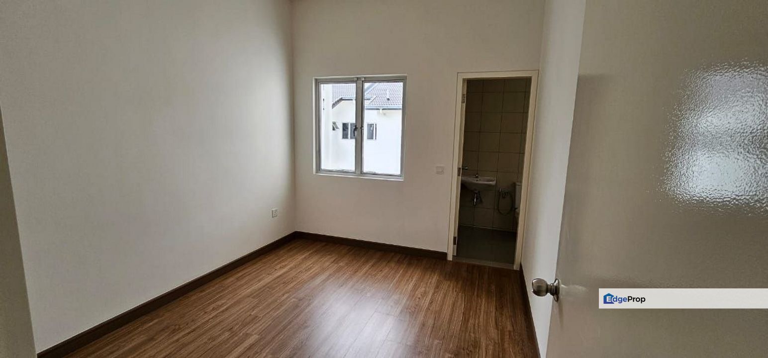 Alura Bandar Bukit Raja Klang Double Storey House For Sale , Selangor, Klang