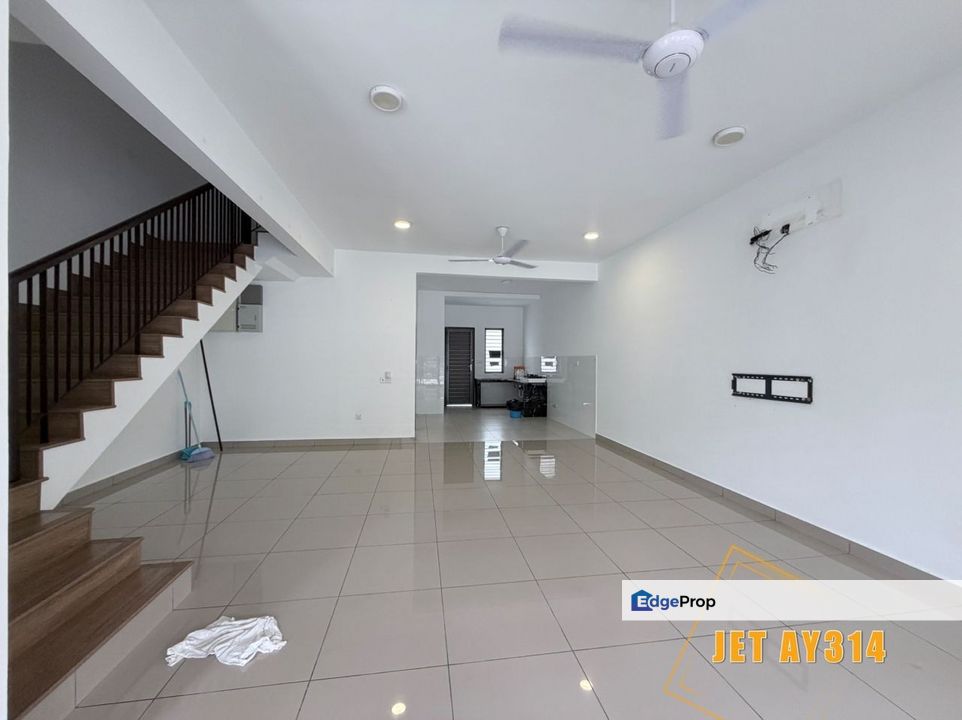 Casira Bandar Bukit Raja Klang Basic Unit With Kitchen Table Top For Rent, Selangor, Bandar Bukit Raja