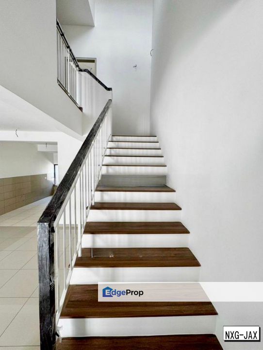 Bandar Bukit Raja ,Casira 3 Double Storey Terrace House For Sale, Selangor, Klang