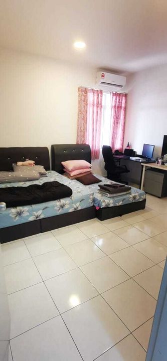 PANGSAPURI SETIA IMPIAN @ KAJANG Jade Hills 1660sf with private garden, Selangor, Seri Kembangan