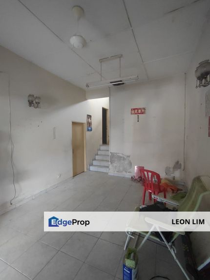 Taman Dusun Jaya, Semenyih single storey, 22 x 75 Freheold 3 room 2 bath, Selangor, Semenyih