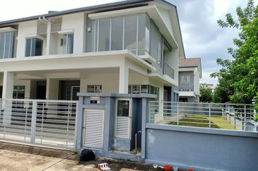 Fairfield Residences, Tropicana Heights