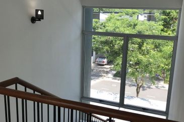 Parkfield Residences, Tropicana Heights