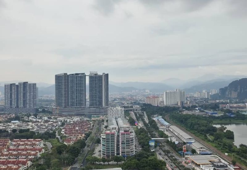 Aurora Tower @ Eco Sky