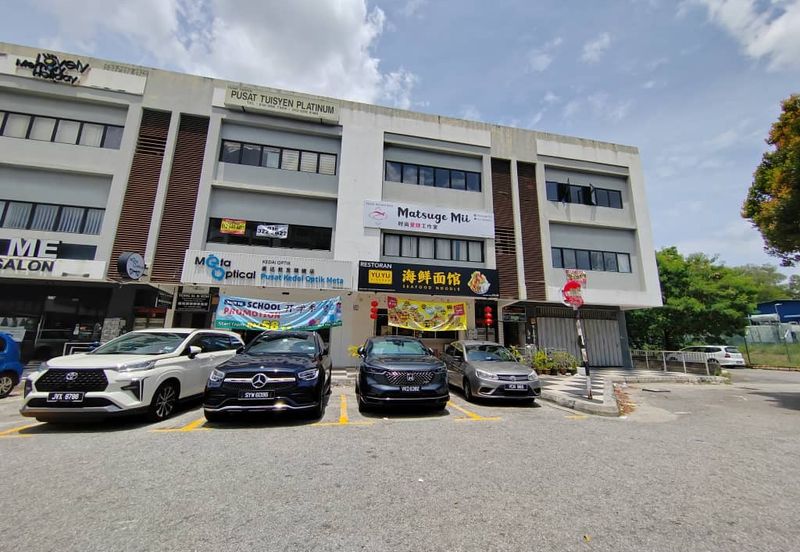 Bandar Mahkota Cheras