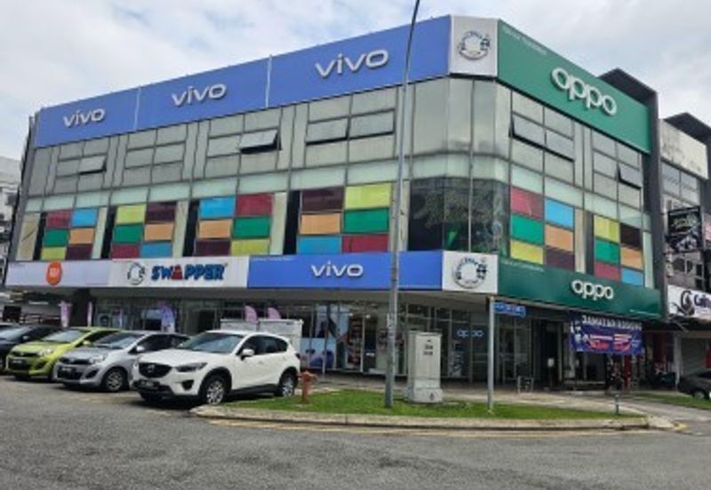 The Trillium @Lake Fields