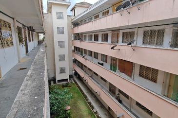 Desa Mutiara Apartment