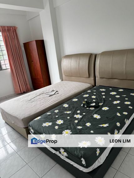 Pangsapuri Ria, Bukit Mewah Kajang, Partly furnished, near NEW ERA University, Selangor, Kajang