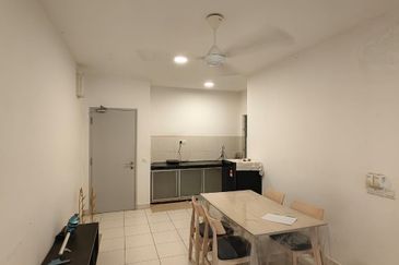 Karisma Apartment @ Eco Majestic