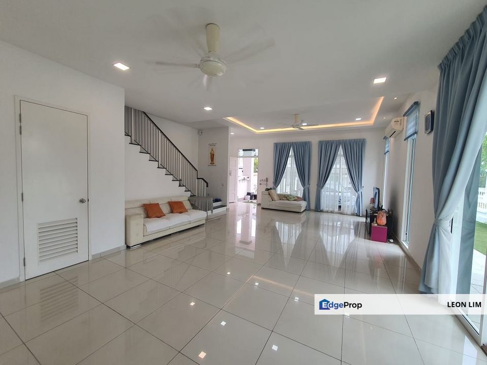 Merrydale, Mellowood, Cheerywood, Eco Majestic Semenyih, 2 storey  (ENDLOT) with land, renovated , Selangor, Semenyih