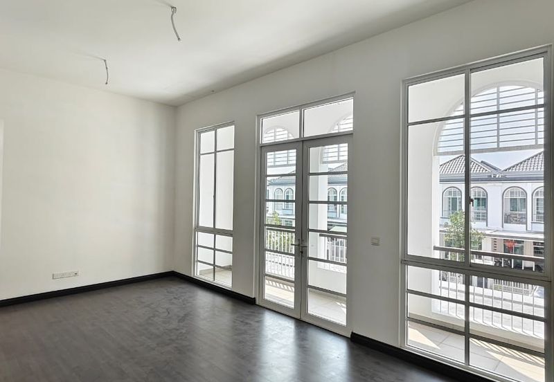 Merrydale @ Eco Majestic