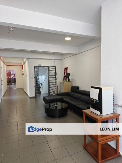 Taman Kajang Prima , [CORNER] 3 storey shop office, Freehold, Rental up to 14k , Selangor, Kajang