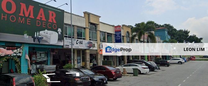 Taman Pelangi Semenyih, Ground floor half shop facing main road  , Selangor, Semenyih