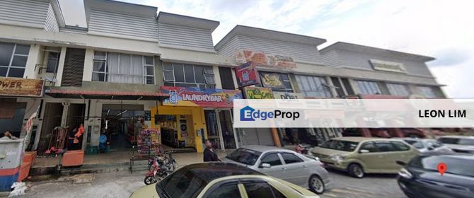 Taman Bunga Kantan Kajang, 1st floor shop office facing main road , Selangor, Kajang
