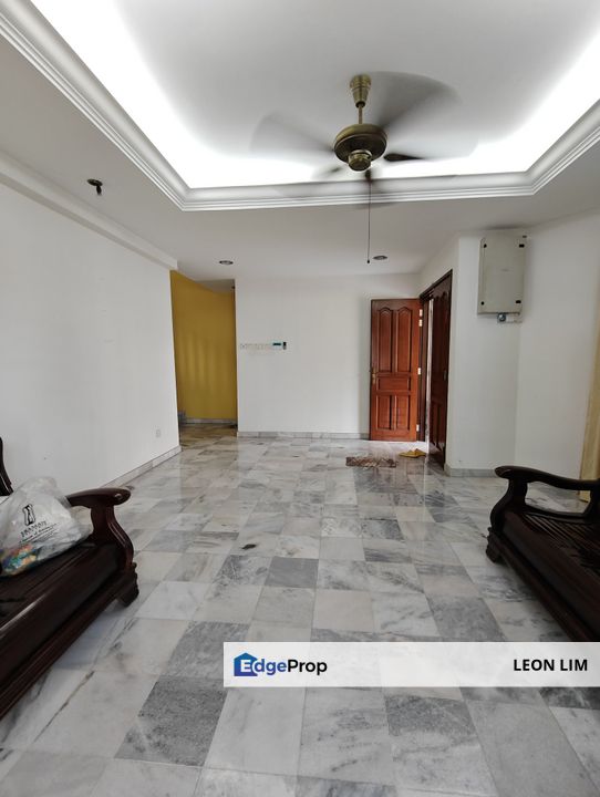Taman Bukit Mewah Kajang, 2.5 storey Bungalow, Freehold, renovated & furnished , Selangor, Kajang