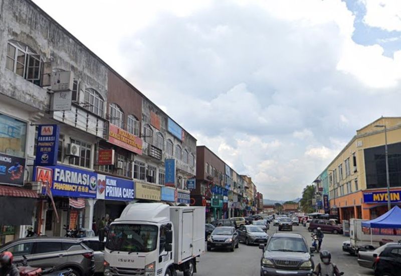Jalan Pasar Baru, Pekan Semenyih
