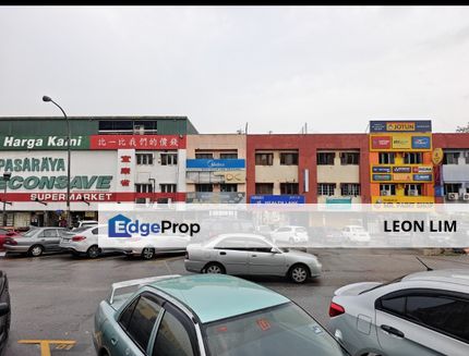 Semenyih, Pekan Semenyih Jalan Pasar 3 storey shop office, Freehold, Selangor, Semenyih