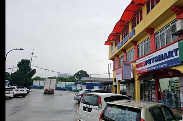 Jalan Pasar Baru, Pekan Semenyih