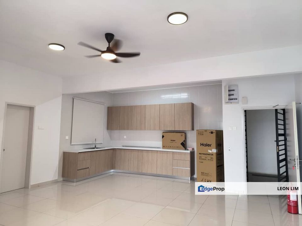 Opal Residence @ Puchong Intan,Partly furnished, renovated unit , Selangor, Puchong
