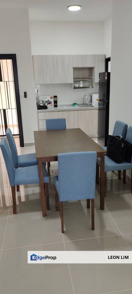 MKH Boulevard 2 Kajang, Fully furnished Small Room, near MRT, UKM, New Era University , Selangor, Kajang