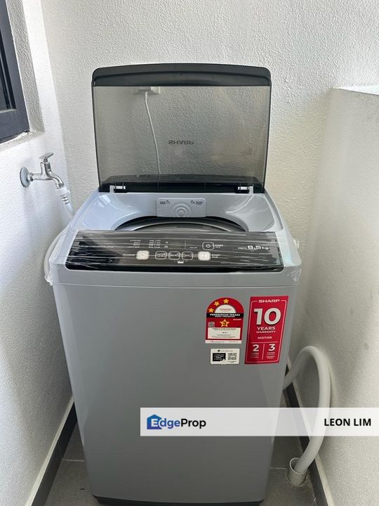 MKH Boulevard 2 Kajang, Fully furnished Small Room, near MRT, UKM, New Era University , Selangor, Kajang